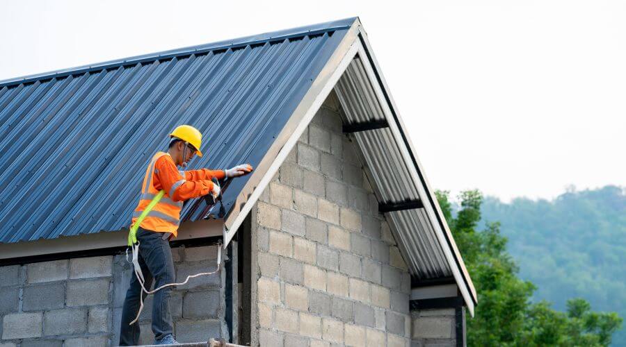 Professional Flat Roofing Installation in Bowling Green, OH